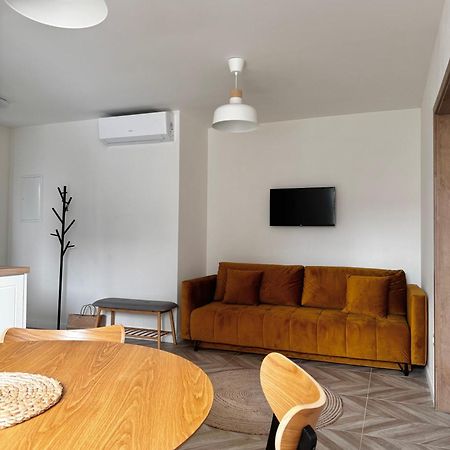 Kopr Apartment Pritluky Exterior photo