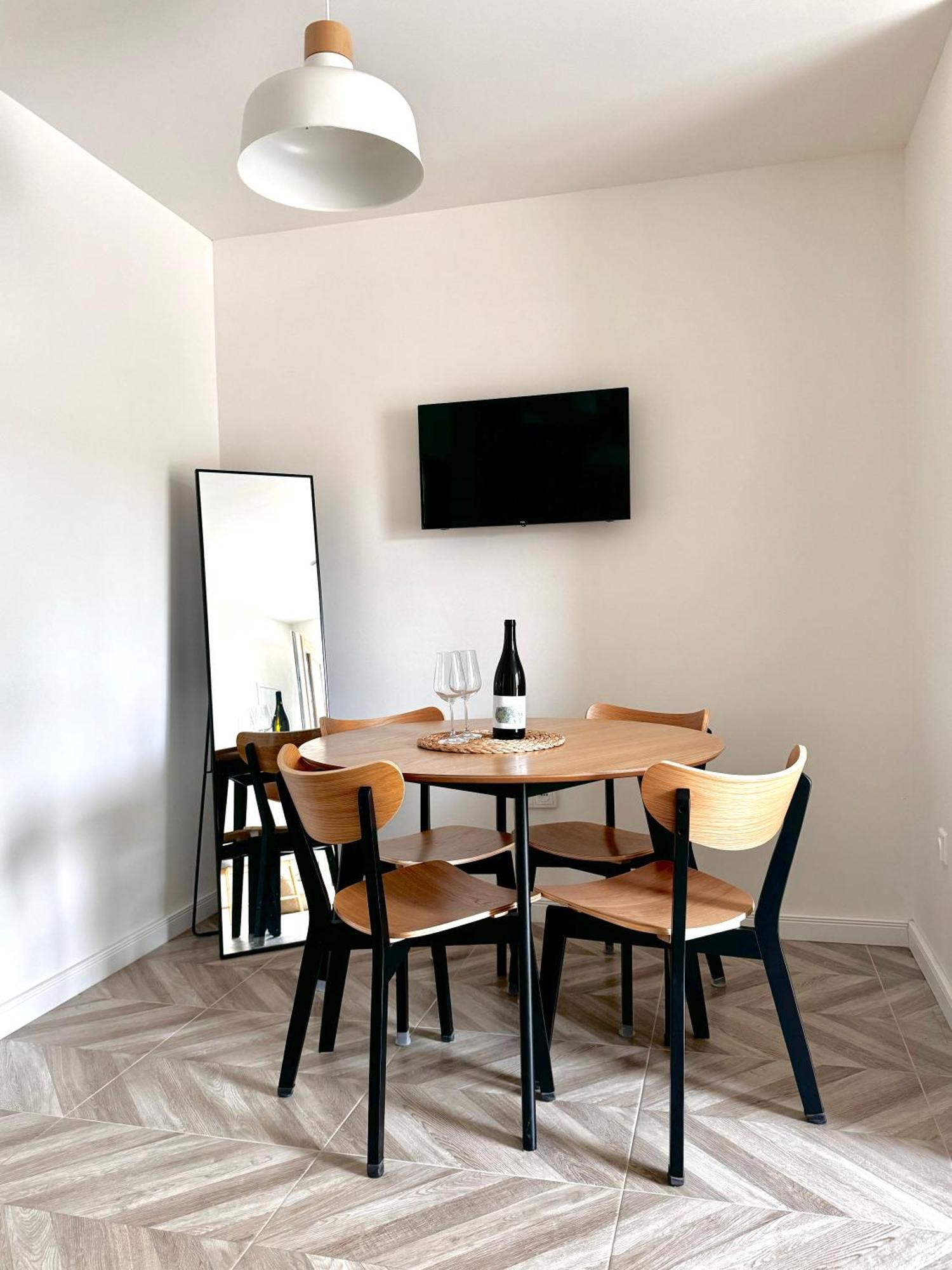 Kopr Apartment Pritluky Exterior photo